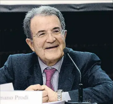  ?? ROBERTO SERRA - IGUANA PRESS / GETTY ?? ROMANO PRODI. El ex primer ministro italiano y expresiden­te de la Comisión Europea estaba dispuesto a mediar y envió un delegado a Barcelona