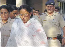  ?? SANT ARORA/HT ?? Accused Jaswanti Devi outside a CBI court in Panchkula on Tuesday.