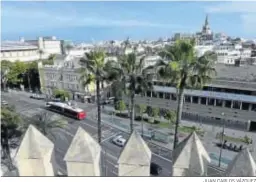  ?? JUAN CARLOS VÁZQUEZ ?? Vista de la Catedral desde la Torre del Oro.