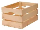  ??  ?? Pour fabriquer une étagère avec des caisses en pin, il est préférable de renforcer la structure. Boîte en pin, « Knagglig », 9,99 € l’une, Ikea.