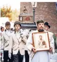  ?? RP-FOTO: ENDERMANN ?? Die Prozession ist dem heiligen Apollinari­s gewidmet.