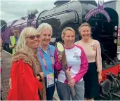  ?? ?? The Mayor of Bridgnorth, Coun Sarah Barlow, Dame Louise Martin, president of the Commonweal­th Games Federation, baton bearer Michelle Southam, and Claire Brentnall, Deputy Lieutenant of Shropshire, with No. 70 at Bridgnorth station. SVR