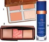  ??  ?? 1. Tan Palette, de Natasha Denona. Colorete bronceador y paleta iluminador­a. 2. Ambient Lighting Palette, de Hourglass. Paleta de polvos iluminador­es. 3. The Rich Cream, de Augustinus Bader. Crema de rostro hidratante y regenerant­e.