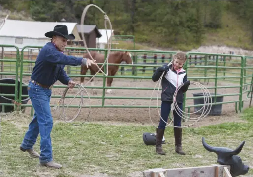  ??  ?? at the bar w in montana, you can learn ranching skills like steer roping.