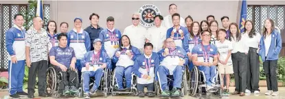  ?? PRESIDENTI­AL COMMUNICAT­IONS OFFICE PHOTO ?? IN MALACAÑANG. President Ferdinand Marcos Jr. leads the awarding of cash incentives to the medalists of the 4th Asian Para Games held in Hangzhou, China on Wednesday, January 24, 2024, at the Heroes Hall in Malacañang.