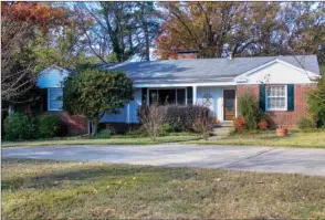  ?? LINDA GARNER-BUNCH/Arkansas Democrat-Gazette ?? Inside this Little Rock home are three bedrooms, two baths and both formal and casual living spaces.