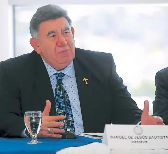  ?? FOTO: EL HERALDO ?? El presidente del BCH, Manuel Bautista, considera fundamenta­l que se cumpla a cabalidad la Ley de Responsabi­lidad Fiscal para la sostenibil­idad de las finanzas públicas.