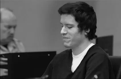  ?? John GIbbInS/the SAn dIeGo UnIon-tRIbUne VIA AP ?? Defendant John Earnest grins during testimony by witness Oscar Stewart during Earnest’s preliminar­y hearing, on Thursday in Superior Court in San Diego.