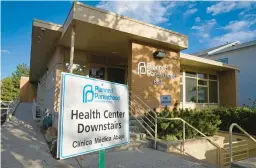  ?? RICK BOWMER/AP 2022 ?? The Planned Parenthood of Utah clinic in Salt Lake City could be banned from providing abortions by legislatio­n signed Wednesday by Utah Gov. Spencer Cox.