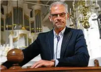  ??  ?? Der holländisc­he Organist Arjan Breukhoven aus Rotterdam gibt in Heiligenst­adt ein Konzert. Foto: Picasa