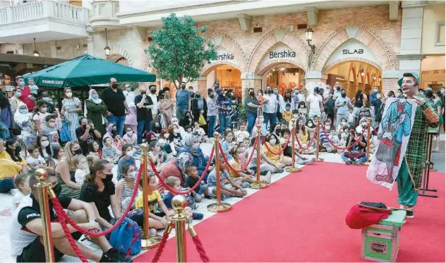  ?? Kamal Kassim / Gulf Today ?? ↑
Dubai Summer Surprises offers a host of free activities for the visitors to enjoy.