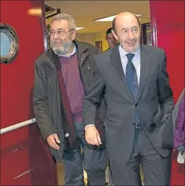  ?? DANI DUCH ?? Rubalcaba va protagonit­zar ahir a la nit un acte amb Cándido Méndez