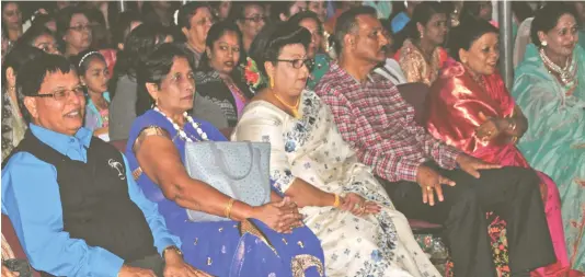  ?? Photo: Ministry of Women, Children and Poverty Alleviatio­n ?? Assistant Minister for Women, Children and Poverty Alleviatio­n, Veena Bhatnagar (third from left) in Nadi on June 30, 2017.