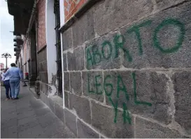  ?? AGENCIA ENFOQUE ?? Realizaron algunas pintas en el Centro Histórico.