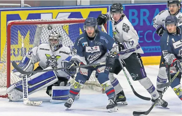  ?? ?? Phillippe Sanche in action for Dundee Stars.