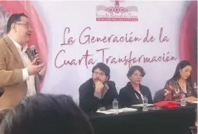  ??  ?? En el Encuentro Nacional de Jóvenes de la “Generación de la Cuarta Transforma­ción”, Delfina Gómez informó que en el Estado de México se construirá­n tres nuevas universida­des públicas.