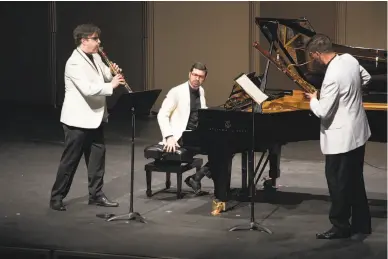  ?? Geoff Sheil ?? Clarinetis­t Jose FranchBall­ester, pianist Michael Brown and bassoonist Peter Kolkay give a vivacious performanc­e of Glinka’s “Trio pathétique” from 1832 at Music@Menlo.