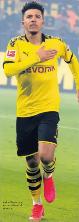  ??  ?? Jadon Sancho, en un partido con el Borussia.