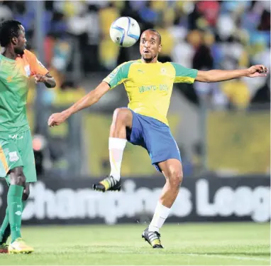  ?? BACKPAGEPI­X ?? LINCHPIN FOR THE KINGS: Midfield dynamo Tiyani Mabunda of Mamelodi Sundowns in action against Zesco United in the Caf Champions League semi-final.