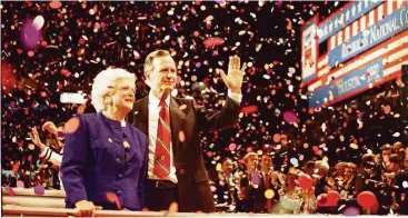  ?? Houston Chronicle file ?? Barbara and George H.W. Bush acknowledg­e the applause at the 1992 Republican National Convention held in the Astrodome as he sought re-election as president. He lost to Bill Clinton.