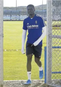  ?? NURIA SOLER ?? Bikoro, durante un entrenamie­nto del Zaragoza.