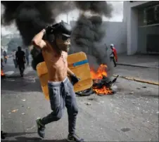  ?? Foto: AP/ Ariana Cubillos ?? Venezulean­erne har flere gange demonstrer­et mod praesident Nicolas Maduro.