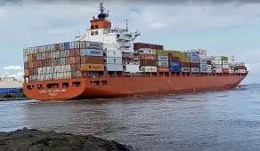  ?? PHOTO: YOUTUBE ?? Setting sail . . . Spirit of Auckland was captured on video leaving Melbourne three days before reaching Dunedin.