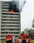  ?? Foto: Freiwillig­e Feuerwehr Puchheim-Bahnhof, dpa ?? Bei diesem Hochhaus-Brand starb ein Mädchen.