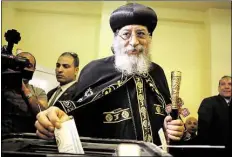  ?? DPA-BILD: GOMAA ?? Kopten-Papst Tawadros II. gab am Montag seine Wahlstimme ab.