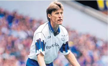  ??  ?? Elegance personifie­d while playing for St Johnstone against Rangers in 1992.