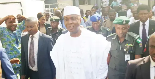  ?? Photo: Felix Onigbinde ?? Senate President Bukola Saraki arrives at the Code of Conduct Tribunal (CCT) for the continuati­on of his trial over alleged false declaratio­n of assets in Abuja yesterday.