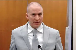  ?? The Associated Press ?? ■ Former Minneapoli­s police Officer Derek Chauvin addresses the court as Hennepin County Judge Peter Cahill presides over Chauvin’s sentencing at the Hennepin County Courthouse in Minneapoli­s on June 25, 2021. A federal judge sentenced the former officer to to 21 years on Thursday for federal civil rights violations in the killing of George Floyd.