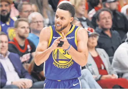  ?? JAIME VALDEZ/USA TODAY SPORTS ?? Steph Curry scored a game-high 36 points Saturday for the Warriors.