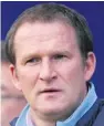  ??  ?? BACKING: Simon Grayson