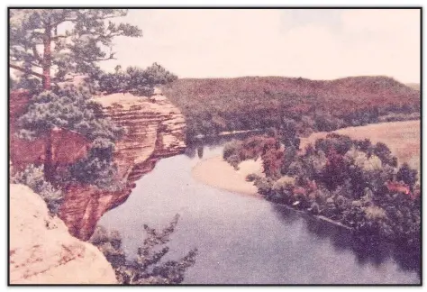  ?? Courtesy photo ?? Several photos and postcards of the White River before Beaver Lake was built are on display at the Rogers Historical Museum.