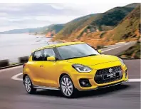  ?? FOTO: SUZUKI ?? Der Suzuki Swift Sport ist nicht nur wegen seiner knalligen Basisfarbe ein Hingucker. Er bietet auch jede Menge Fahrspaß.