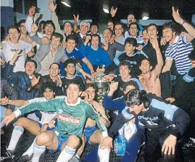  ??  ?? Campeones. Racing, en la Supercopa ganada a Cruzeiro en el Morumbí.