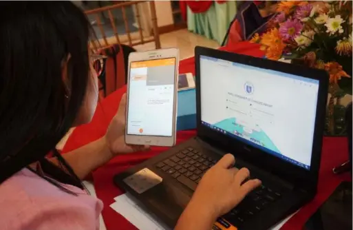  ?? (Contribute­d photo) ?? RADAR APP. The Department of Education in partnershi­p with Save the Children Philippine­s and Prudence Foundation launched the Rapid Assessment of Damages Report (RADaR) app last September 22 and 24 to ensure immediate response interventi­ons and learning continuity in the event of disasters and other emergencie­s.