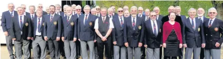  ??  ?? Loughborou­gh Male Voice Choir arrives in Louvain le Neuve.