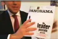  ??  ?? Luigi Di Maio non ha gradito la copertina di Panorama che lo celebrava con il titolo «Un leader piccolo piccolo». Se vuol crescere almeno un po’, ci aspettiamo che faccia un nuovo video in cui non mostri il nostro giornale, ma dica la verità sui...