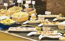  ??  ?? Not just another buffet: A wide selection to choose from at Tong Yang Plus