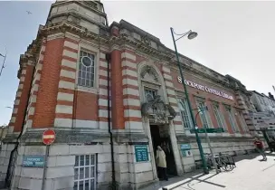  ?? Google streetview ?? ●●The council is hoping to ease people’s fears over the future of Stockport Central Library