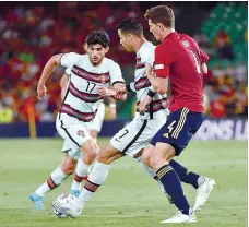  ?? ?? Gonçalo Guedes e Ronaldo entraram na segunda parte