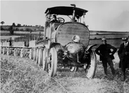  ??  ?? Above right: ‘Landwehr Train’ was powered by hub-mounted electric motors fed by a petroldriv­en generator mounted in one of the wagons. This collosal vehicle could run on road or rail