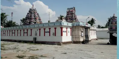  ??  ?? Inside Temple View: Thatheeswa­rar Siva temple, Thirumanam, Chennai.