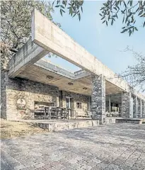  ??  ?? CASA EGUÍA. Primer Premio ARQ región Córdoba.