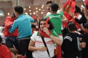  ??  ?? Marokkaans én Portugees feestje tijdens de match.