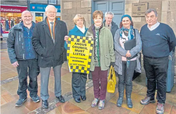  ?? Picture: Paul Reid. ?? Representa­tives of businesses across Angus have warned Angus Council their livelihood­s are under threat.