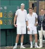  ??  ?? Isner y Mahut, en el 2010.