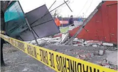  ??  ?? ► El muro de Pinto Durán que cayó en mayo.